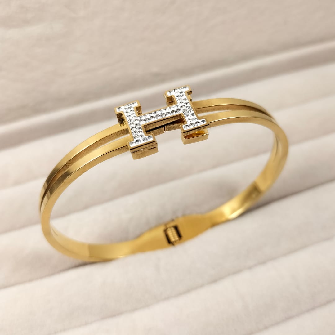 harmes steanlenless steel hand cuff